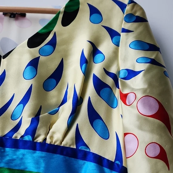 Vintage Silk Pop Printed Dress - Picture 2 of 9